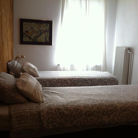 Guest House Backhouse Brussel Bagian luar foto